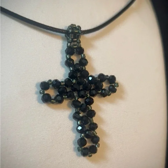 Elegant Hand-Beaded Black Cross Pendant Necklace - Picture 2 of 3